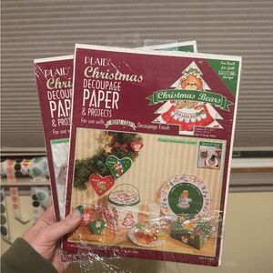 Vintage 1994 Decoupage Paper Projects Lucy Christmas Bears & Santa’s 21x32 Craft